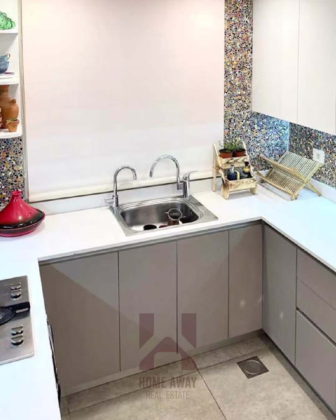 HA 120 Apartment - Interior View 5