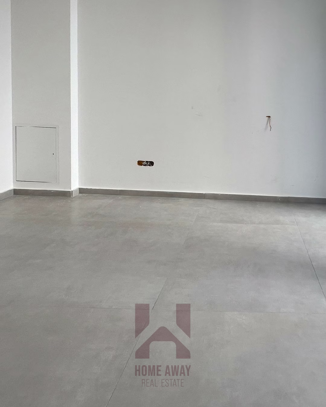 HA 125 Apartment - Interior View 4