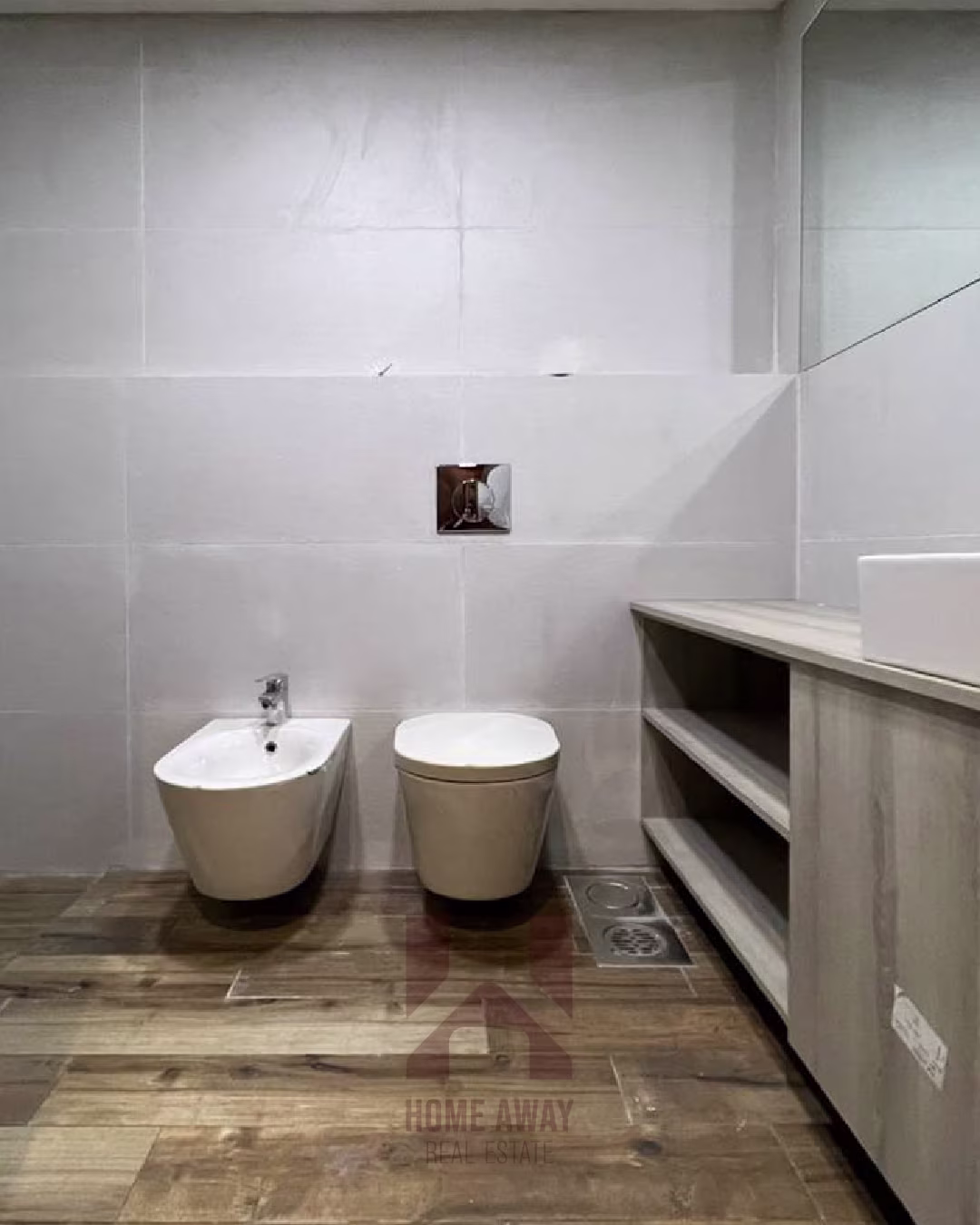 HA 127 Apartment - Interior View 9