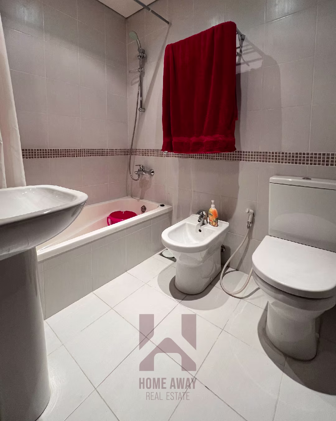 HA 137 Apartment - Interior View 10