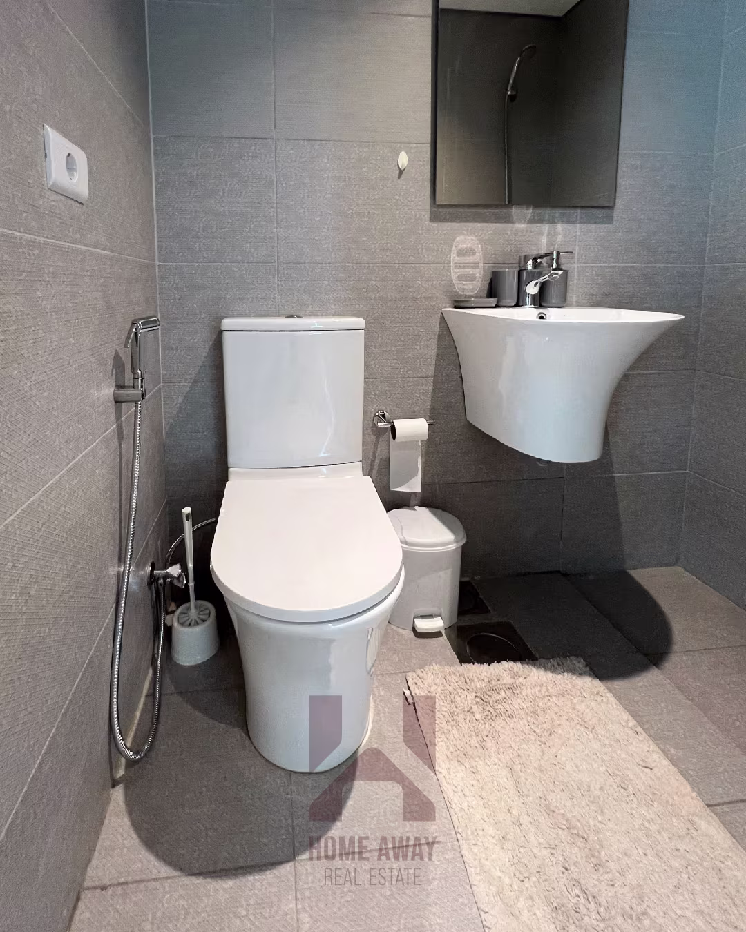 HA 141 Apartment - Interior View 6