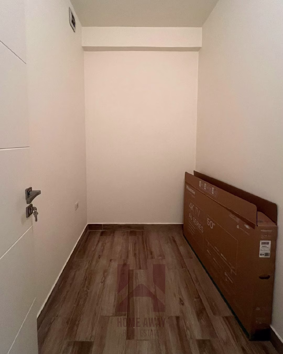 HA 143 Apartment - Interior View 9