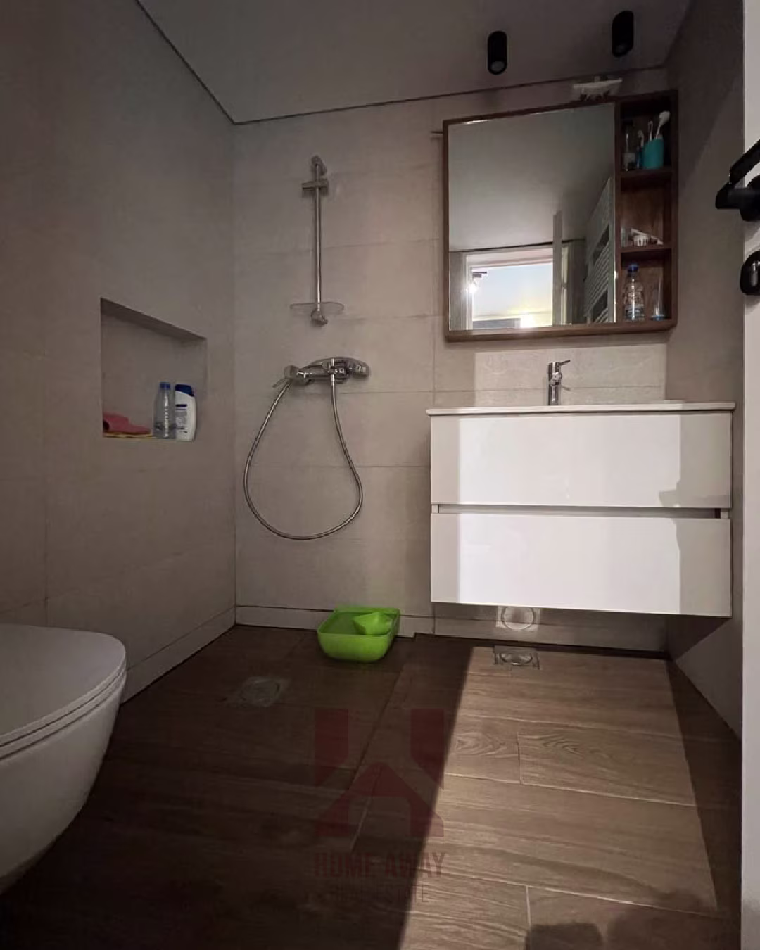 HA 144 Apartment - Interior View 10