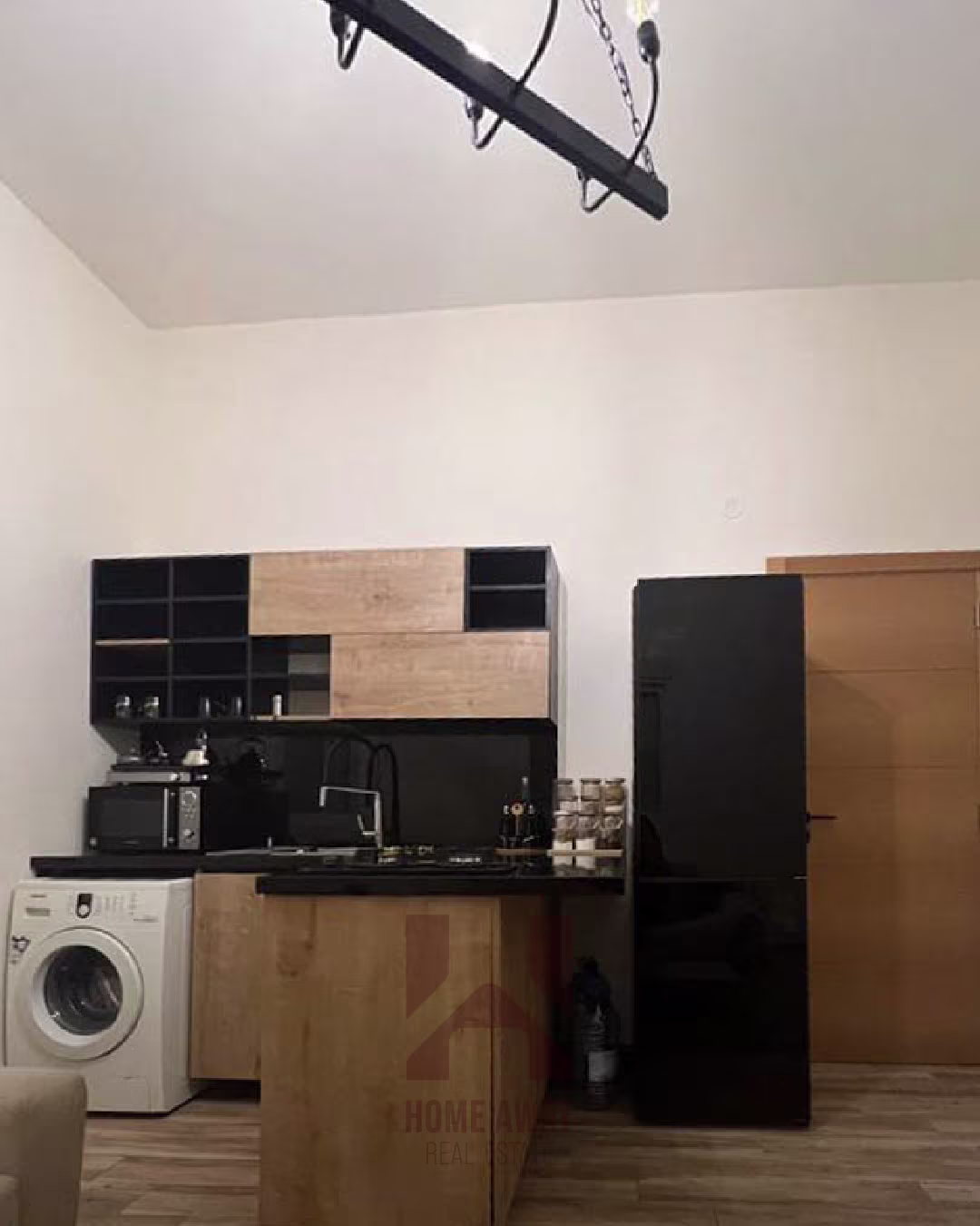 HA 146 Apartment - Interior View 4